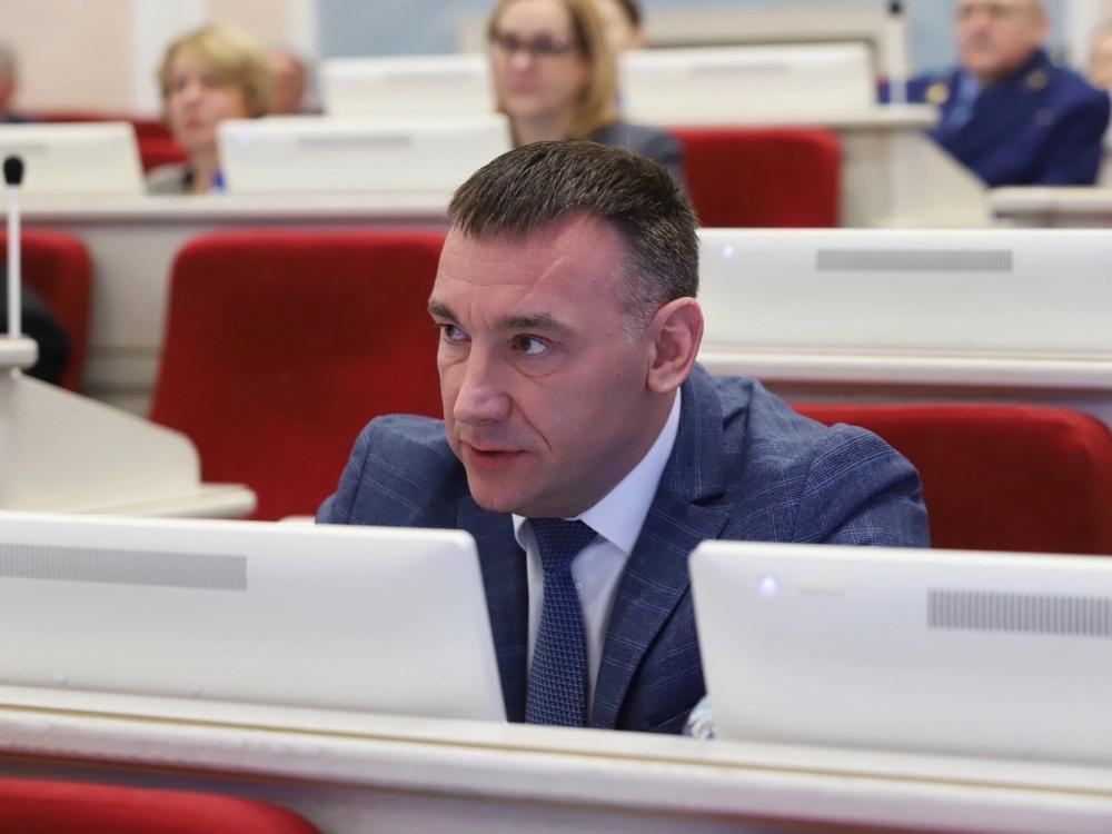 Депутат Архоблсобрания Олег Черненко призвал усилить контроль за строительством и ремонтом дорог — Эхо Севера