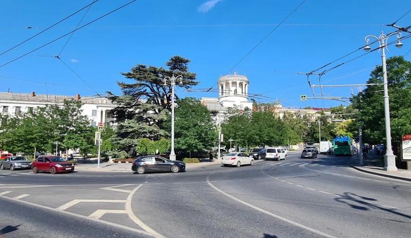 Бензин в Крыму 20 августа продают по QR-кодам и талонам — newkuban.ru