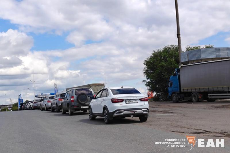 Поездка за бензином в Оренбурге закончилась дракой — Европейско-Азиатские Новости