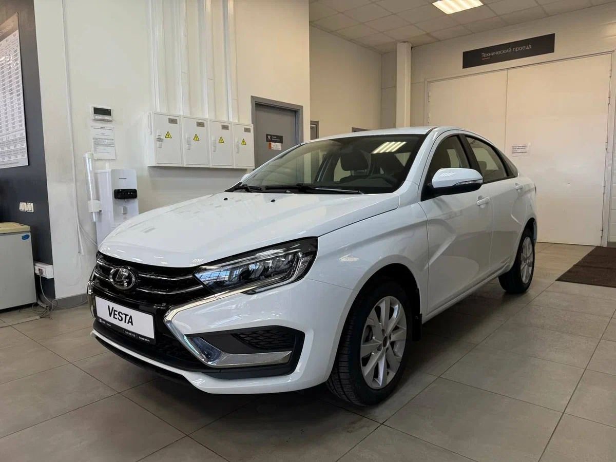 Какие автомобили из параллельного импорта можно купить по цене Lada Vesta в 2026 году — Южный автомобиль