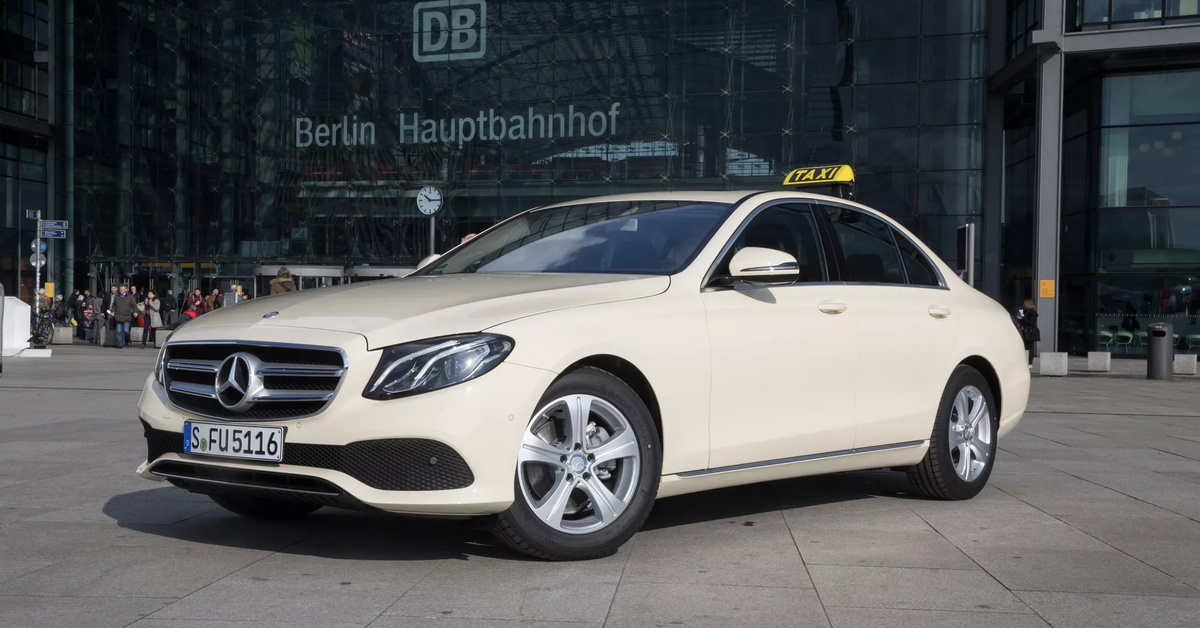 Mercedes-Benz возвращается на рынок такси. — Vietnam.vn