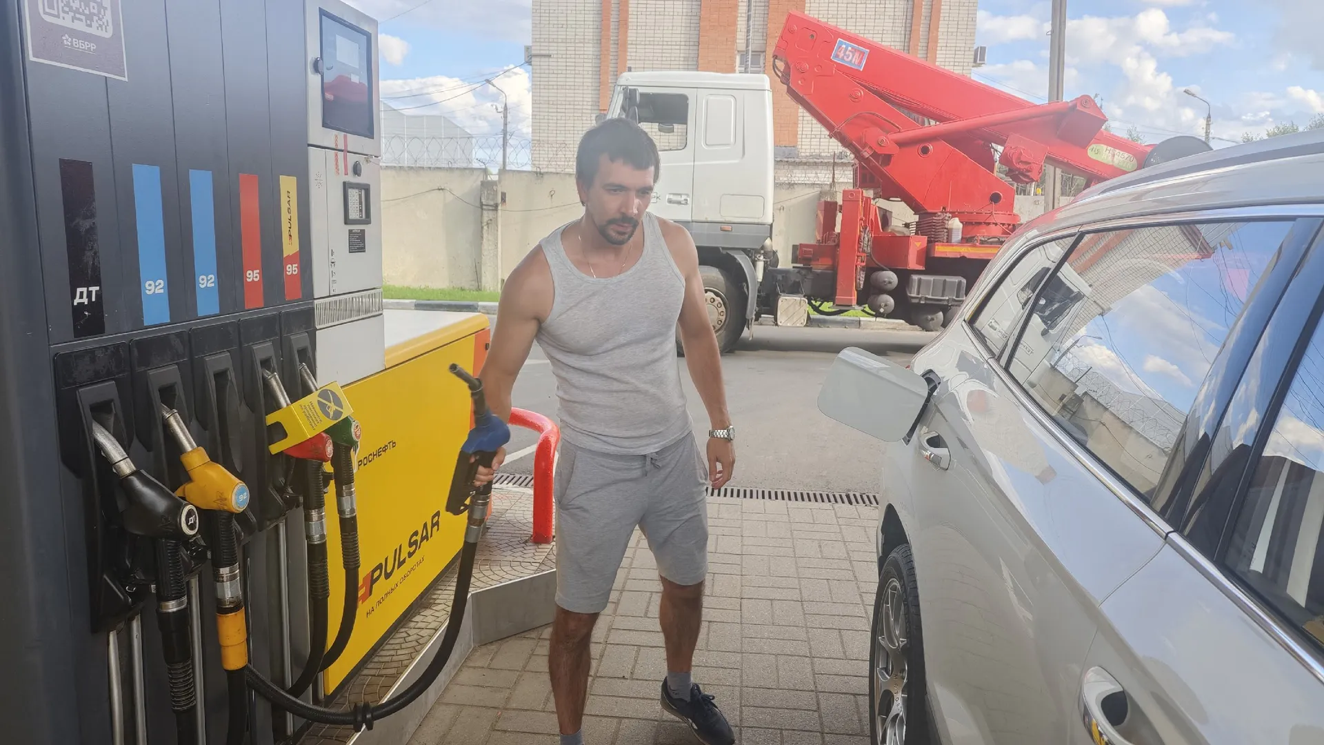 Для работающего человека это издевательство»: почему жители Рязанской области не могут добраться до работы из-за бензинового кризиса — Про Город Рязань