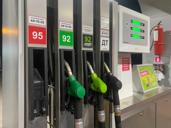 В Пермском крае снизились цены на топливо на независимых автозаправках — Новый компаньон
