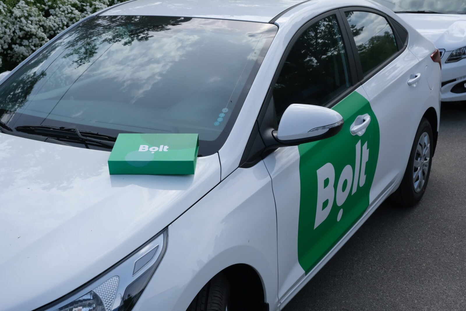 Bolt, Uklon и Uber ограничат цены во время тревог: сколько будет максимально стоить такси — Мінфін
