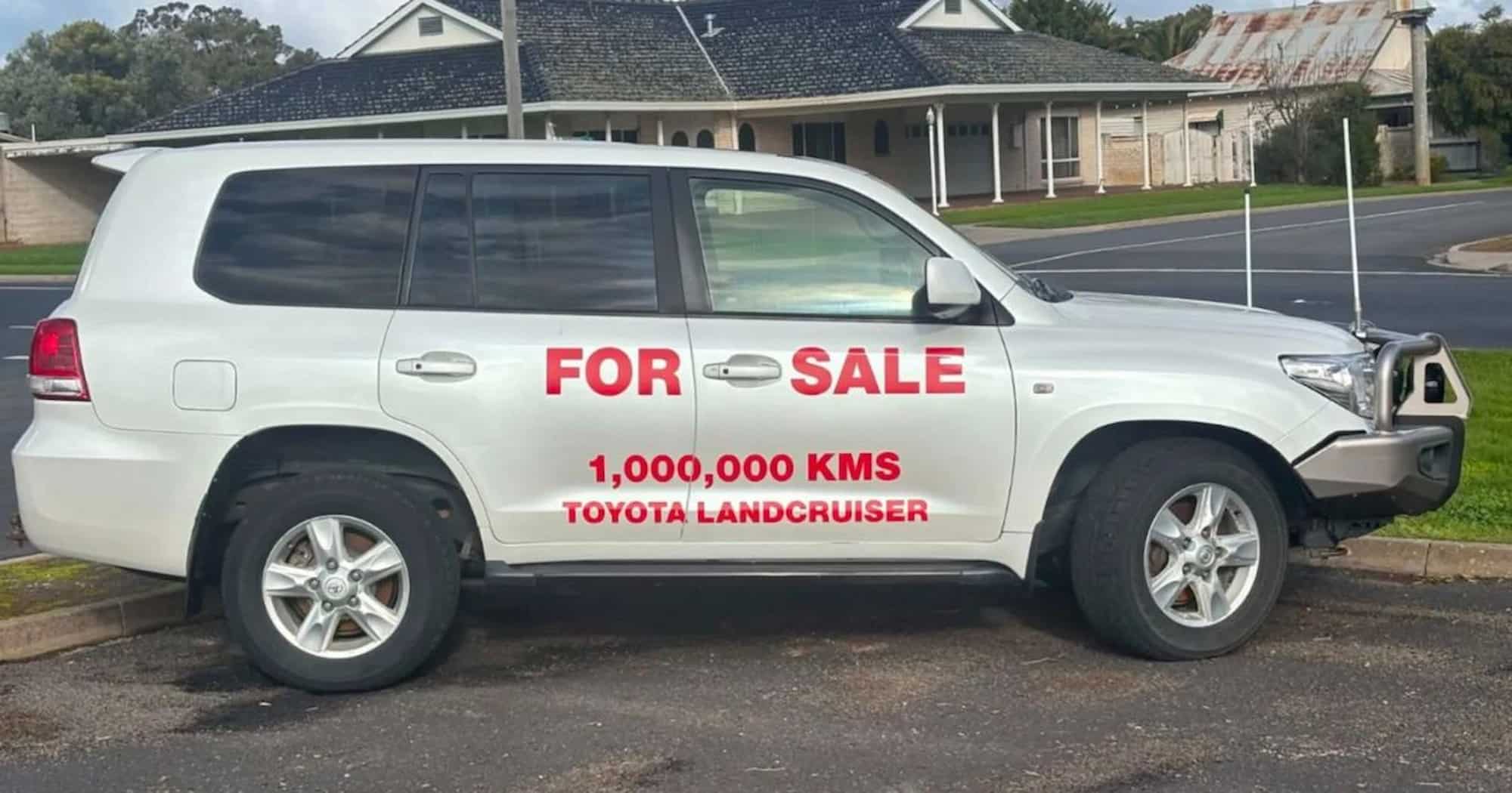 Toyota Land Cruiser 200 с пробегом ровно 999 999 км выставили на продажу в Австралии — Daily-Motor.Ru
