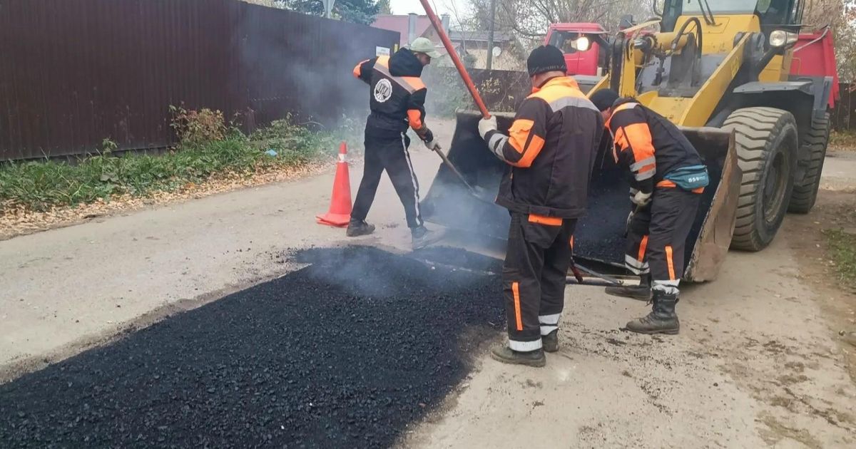 В Королеве продолжают ремонтировать дороги: какие еще улицы привели в порядок — REGIONS.ru