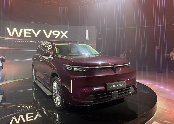 В России начинаются продажи нового гибридного кроссовера WEY V9X — агентства «Автостат