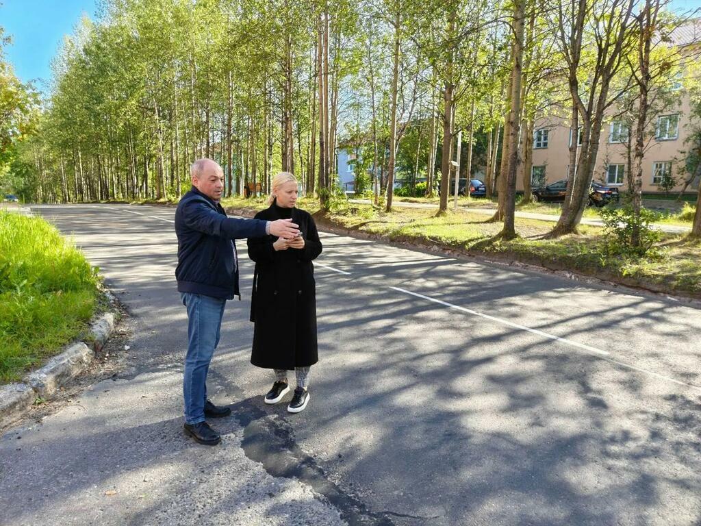 Заместитель губернатора Юлия Полиэктова оценила ход дорожных ремонтов в Кандалакше и Полярных Зорях — www.mvestnik.ru