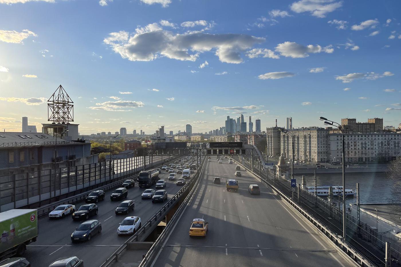 Денис Мантуров назвал дату возвращения льготных автокредитов — Газета Metro Москва
