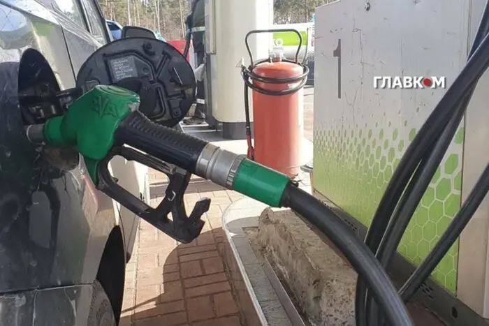 Цены на топливо 18 августа 2026: сколько стоят бензин, дизель и газ на АЗС — Главком