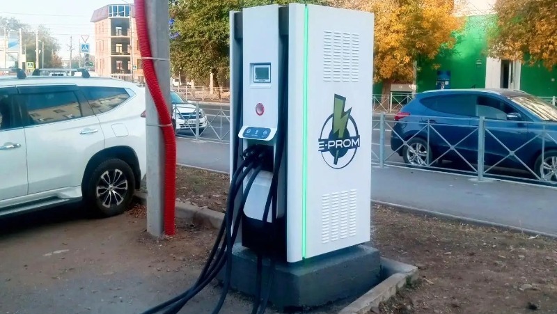 В Астрахани заработала новая зарядка для электромобилей — Астрахань 24
