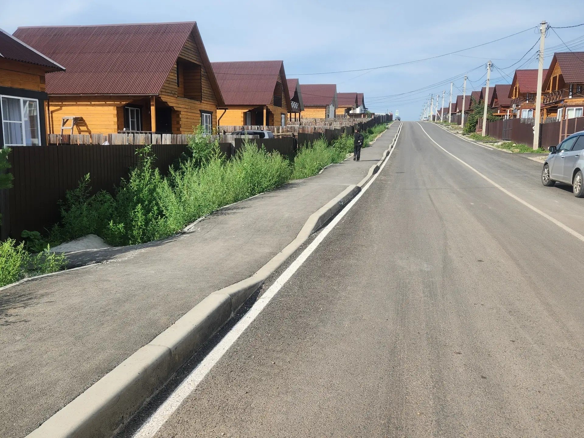 Две дороги к школе отремонтировали в Грановщине Иркутского муниципального округа — IrkutskMedia