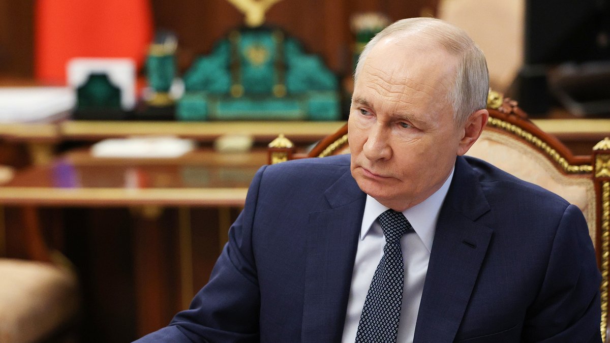 Топливный кризис в России: Путин рассказал о решении проблем и контроле правительства — Финансы Mail