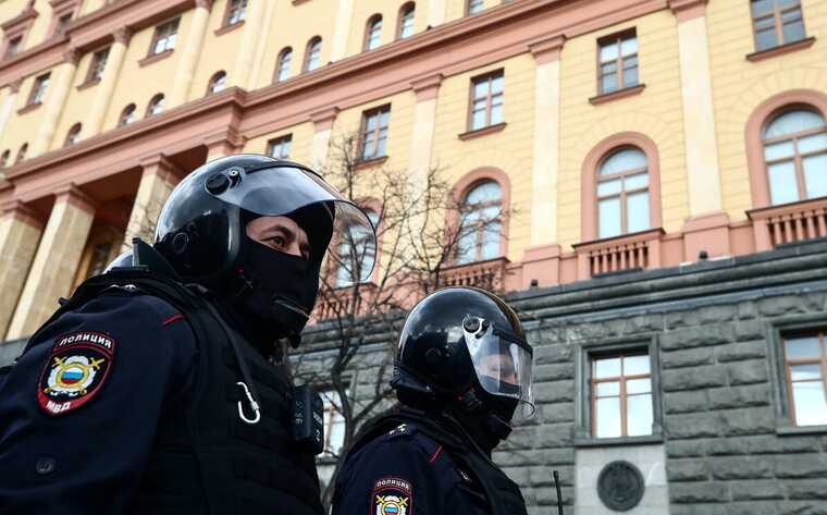 Вместо решения проблемы с бензином власти наказали жаловавшихся на дефицит: в Волгограде и Перми прошли задержания и штрафы — Портал РЕПОСТ