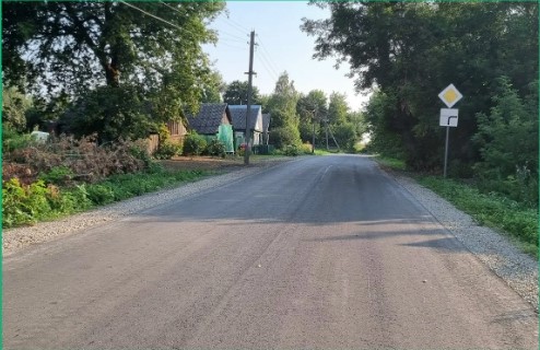 В Почепском районе Брянщины продолжается ремонт дорог — klitnsy-trud.ru