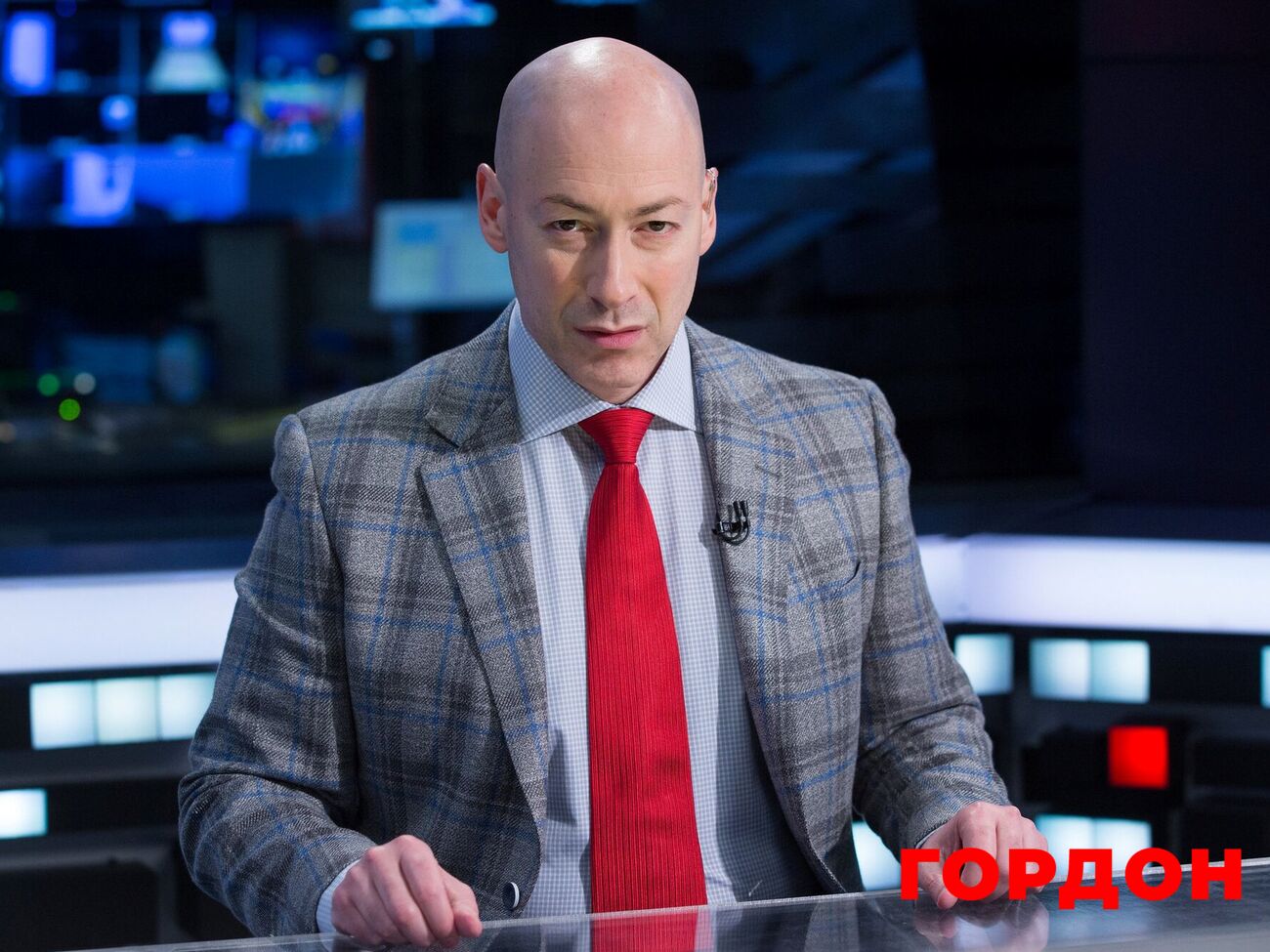 Новая волна эскалации, удары по Киеву, топливный кризис в РФ. Стрим Голованова с Гордоном. Трансляция — Гордон