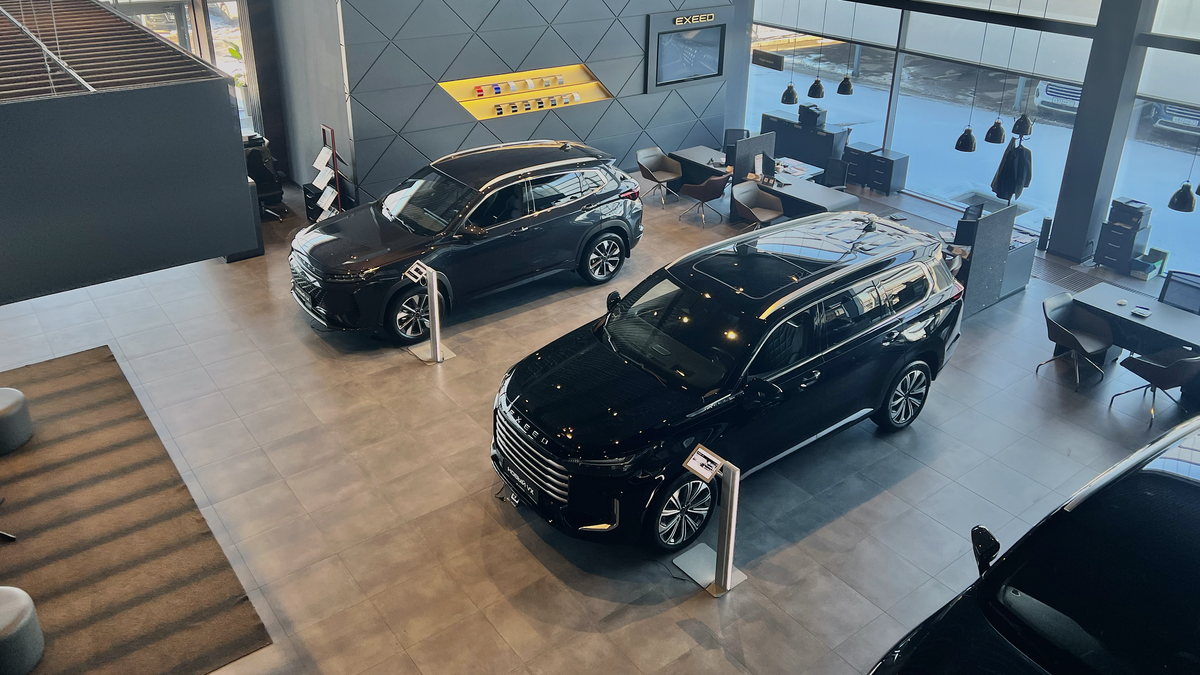 В России снизились продажи новых легковых автомобилей — Авто Mail