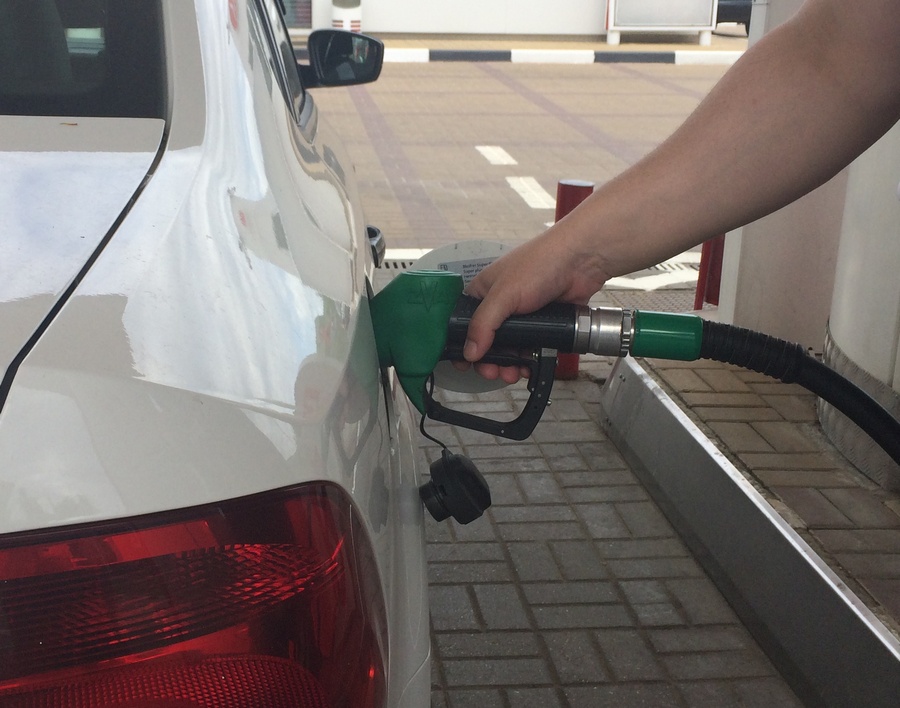 Курскстат зафиксировал снижение цены на бензин Аи-95 — Друг для друга