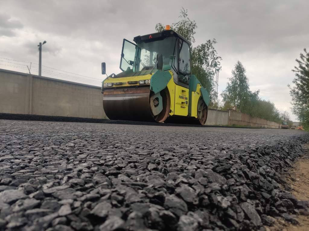 В Курске наполовину выполнили план ремонта дорог на этот год — KURSKCiTY