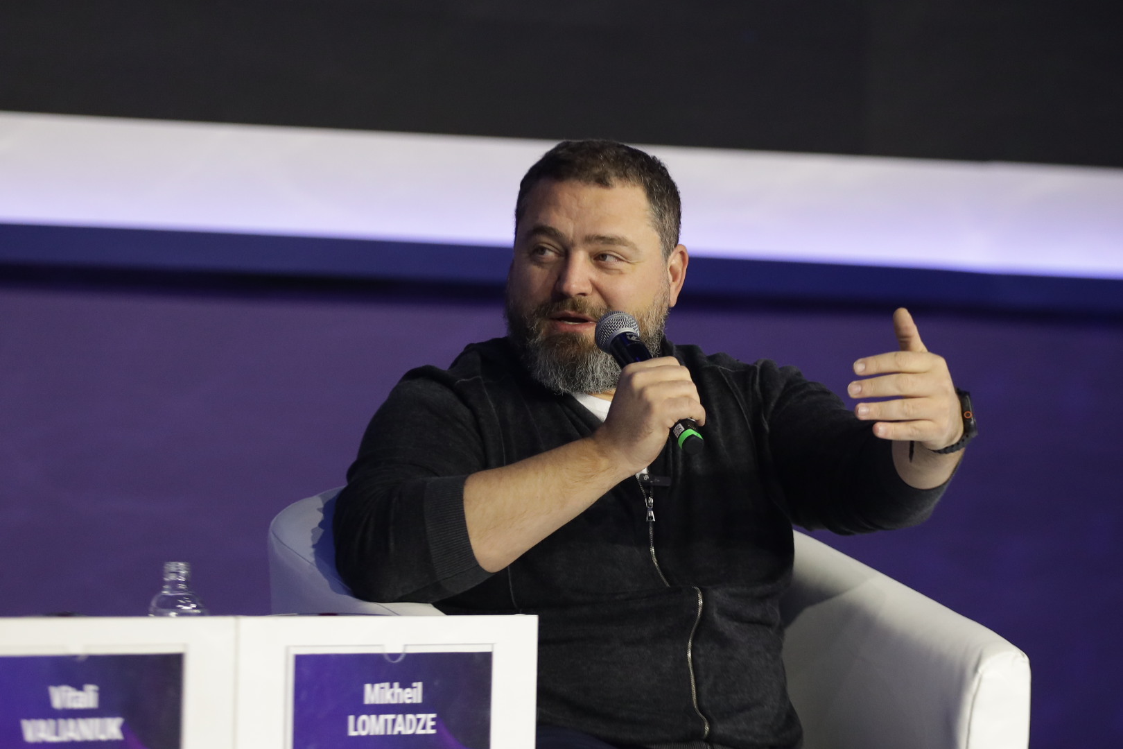 Михаил Ломтадзе — об ИИ, новых рынках и отношении к деньгам — digitalbusiness.kz