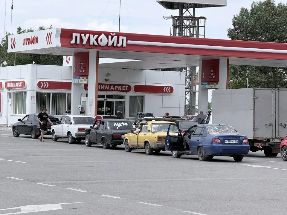 Волгоградский эксперт высказался о новой волне дефицита топлива — volganet.net
