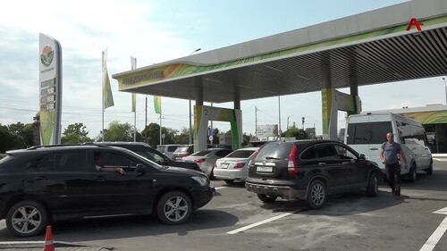 Абхазские водители пожаловались на высокие цены на топливо — Кавказский Узел