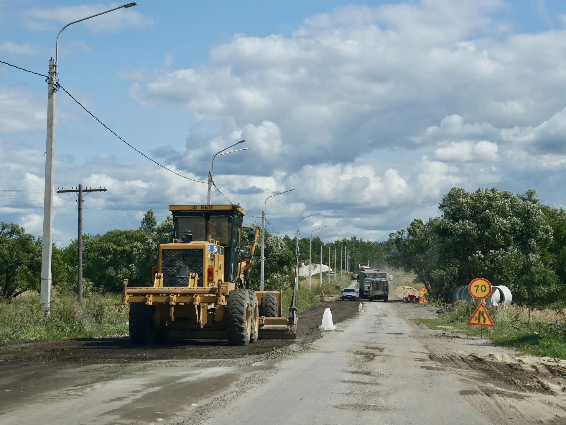 Замминистра транспорта проинспектировал ремонт дороги Ухолово — Ясенок — 7info.ru