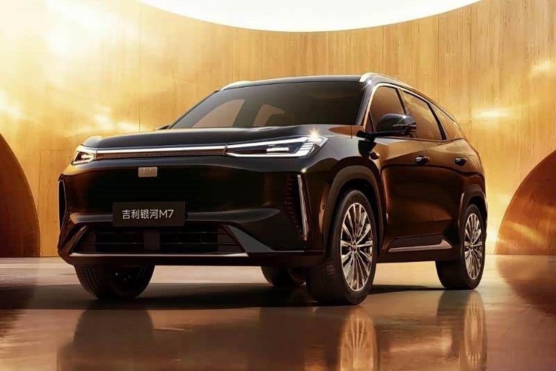 Самый продаваемый Geely по параллельному импорту оказался гибридным кроссовером Galaxy M7 — PROKHAB.RU