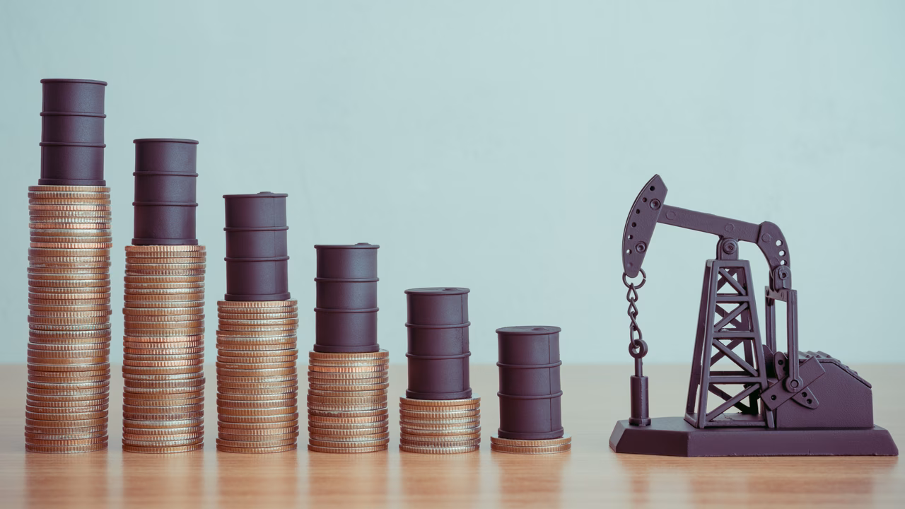 От чего зависят цены на нефть и как они влияют на обычных людей — Рамблер