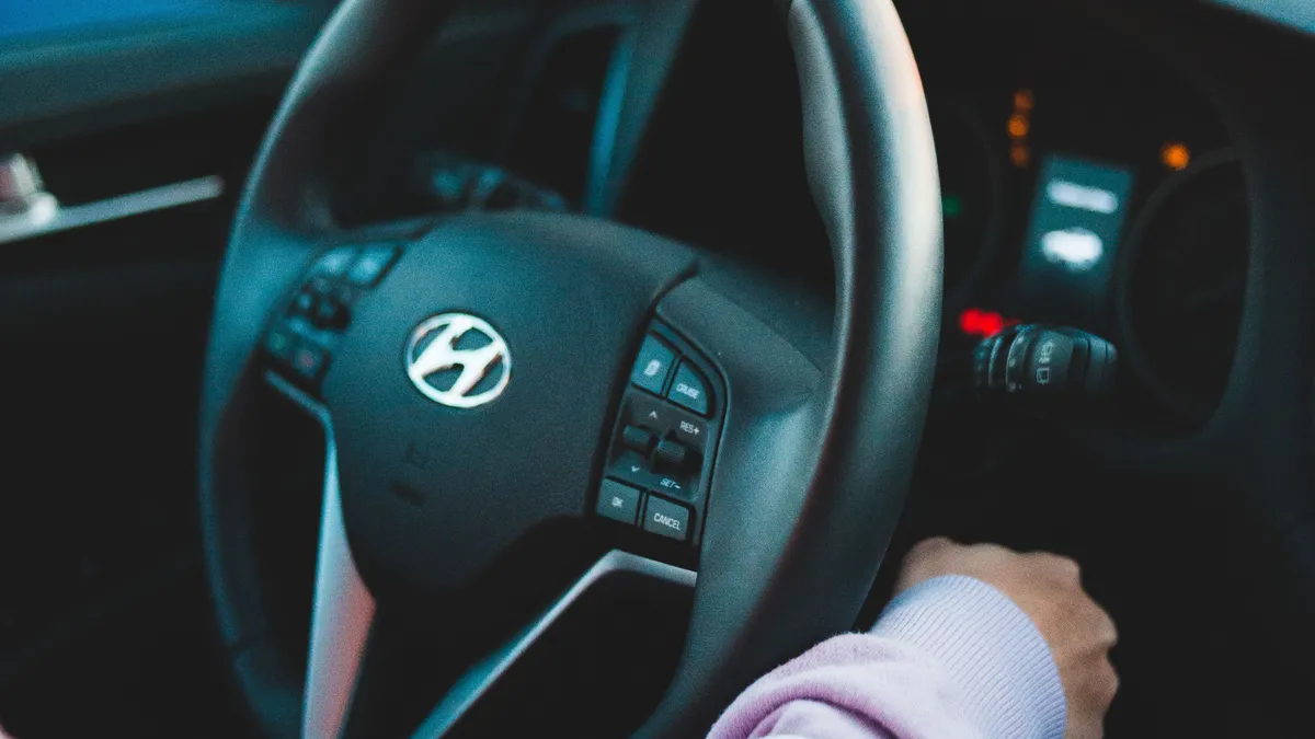 Hyundai сохранил лидерство, Chevrolet просел почти на 30%: авторынок Казахстана в июле — BES.media