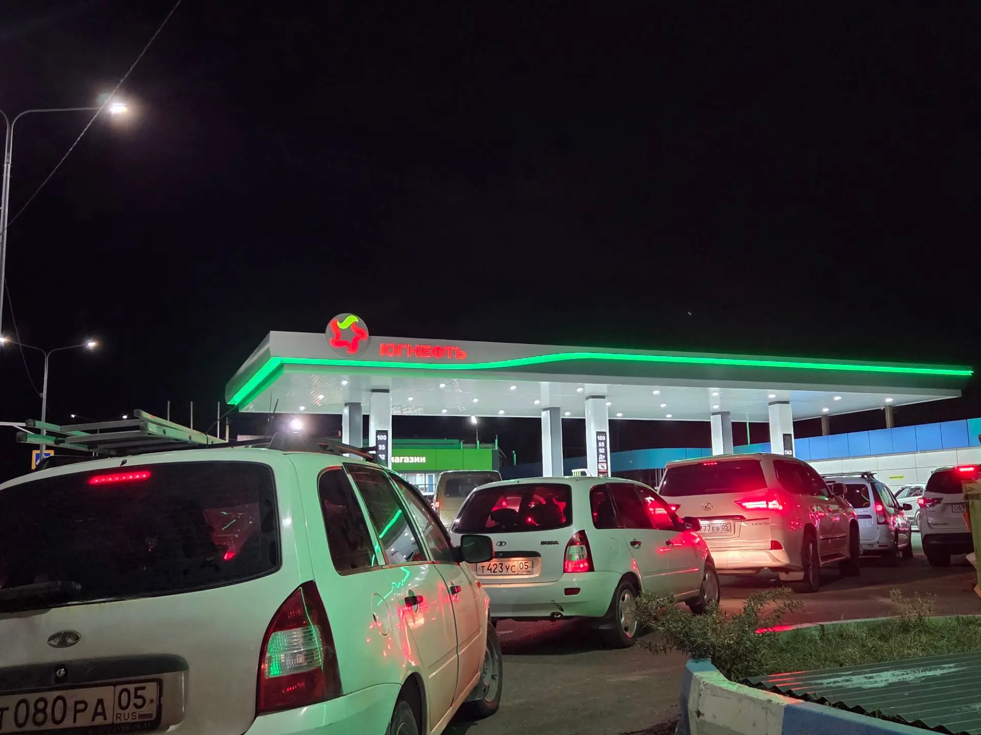 Мэрия Махачкалы опубликовала список работающих АЗС в городе — Мирмол