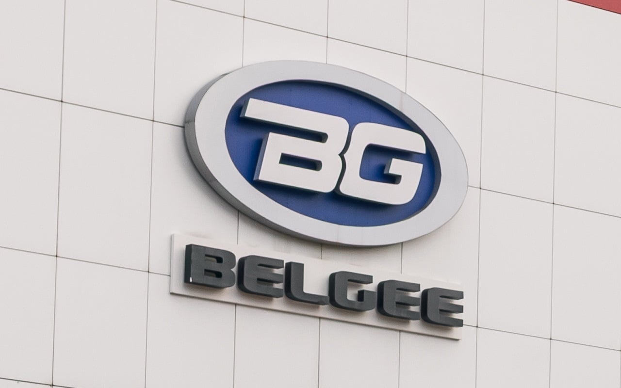 В Белоруссии возобновились продажи седанов Belgee с механикой — За рулем