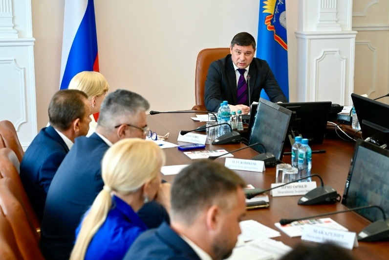 Евгений Первышов: объем поставок топлива в Тамбовскую область будет постепенно увеличиваться — Тамбовская жизнь