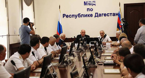 Аналитики объяснили мотивы встречи главы МВД Дагестана с владельцами заправок — Кавказский Узел