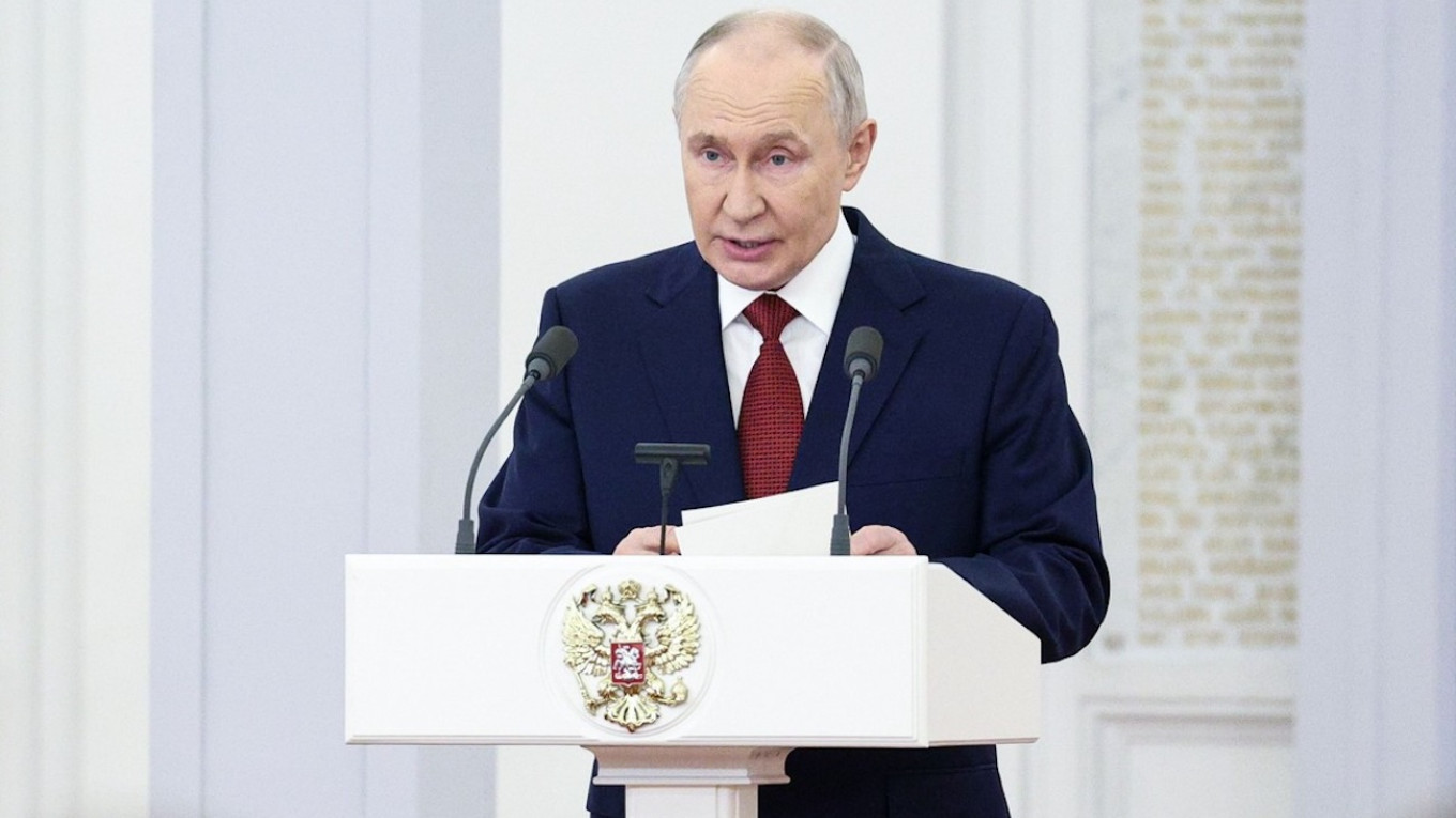 Путин перевел всю ответственность за топливный кризис в РФ на правительство — Ukr.net