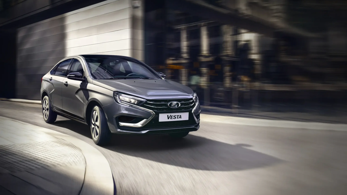 На продажу выставили семилетнюю Lada Vesta в состоянии новой: цена — Авто Mail