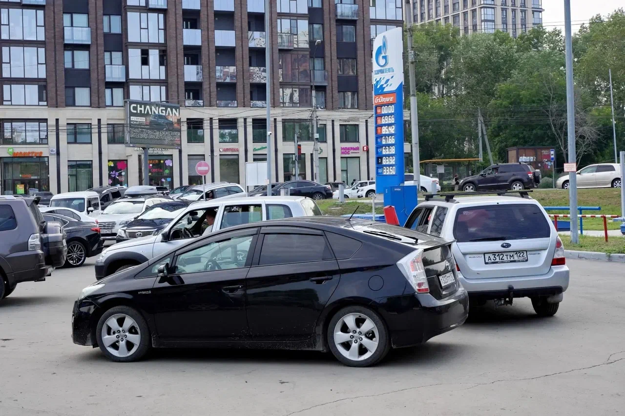 НСО заняла девятое место в рейтинге самых дорогих регионов России по стоимости бензина — НДН.Инфо