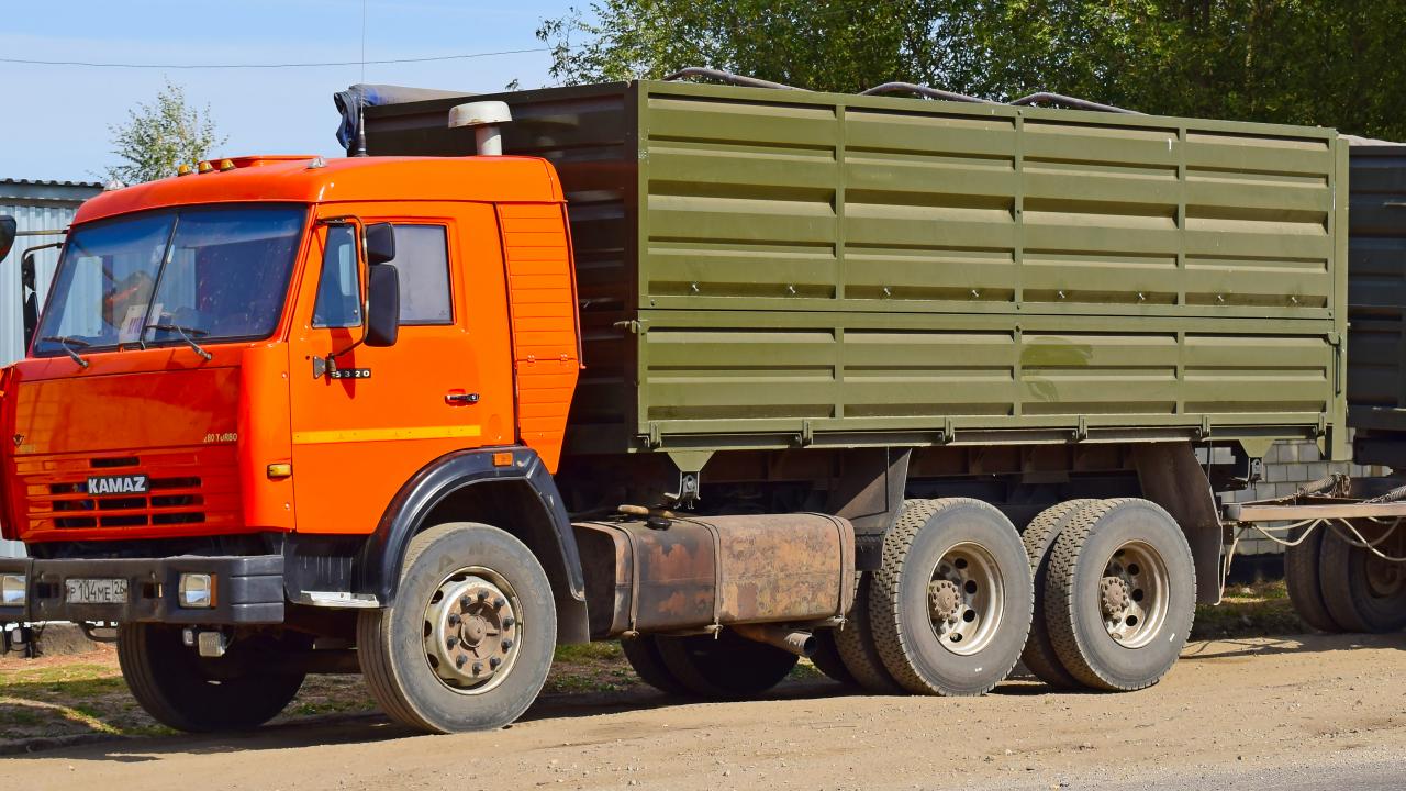 Неожиданный поворот на рынке грузовиков: продажи в России пошли в рост — Правда.Ру