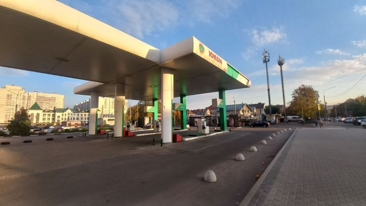Ценовой разброс и сигнальные ленты вместо бензина: где в Воронеже можно заправить автомобиль 20 октября — voronezhnews.ru