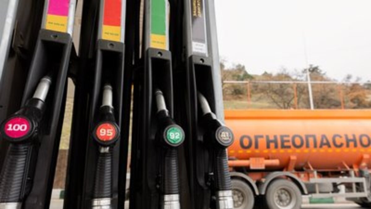 В Крыму возобновили продажу топлива по талонам — Інтент