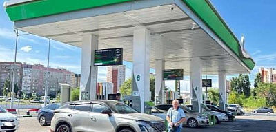 В Оренбургской области ограничили продажу бензина после атак по НПЗ — Газета «Совершенно Секретно