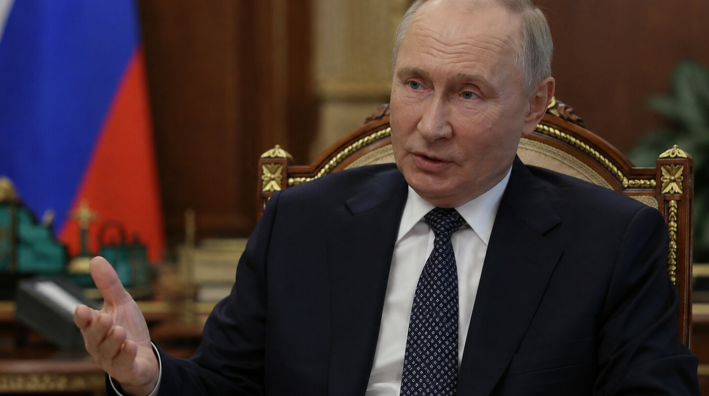 Путин назвал дефицит бензина в России «определенными неудобствами — Arbat media