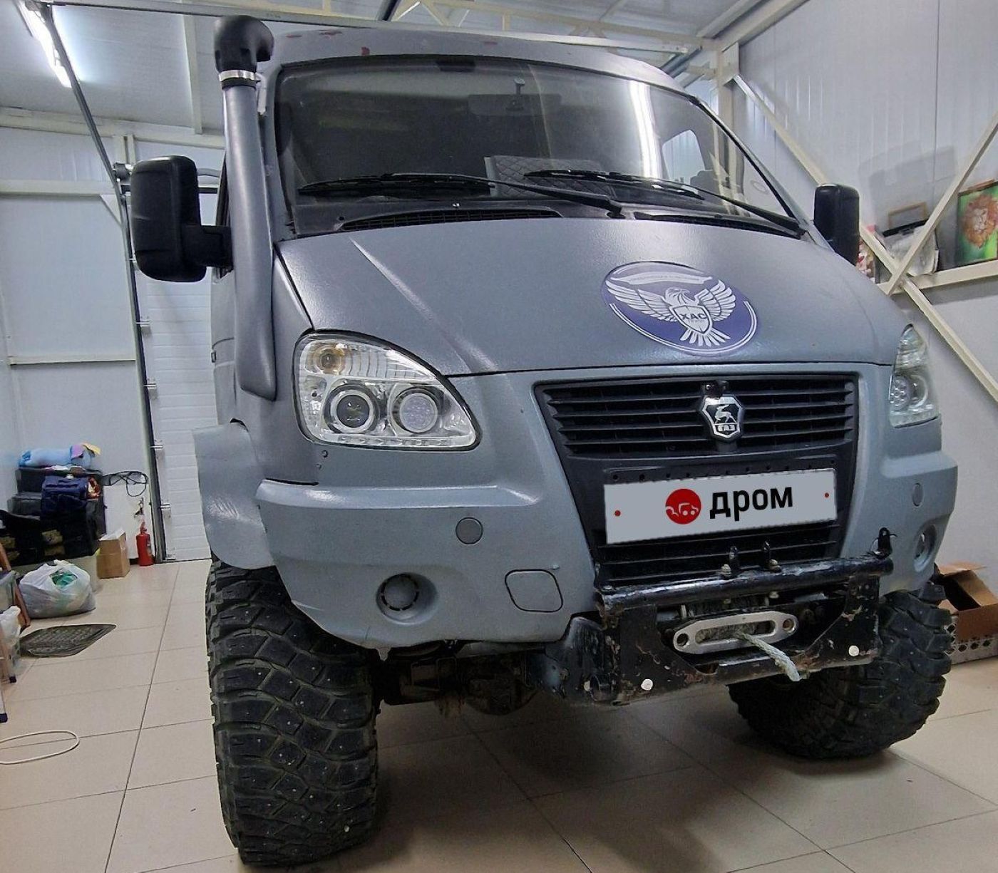 В Благовещенске начались торги за уникальный проект на базе Nissan Safari, который притворился Соболем — 110km.ru