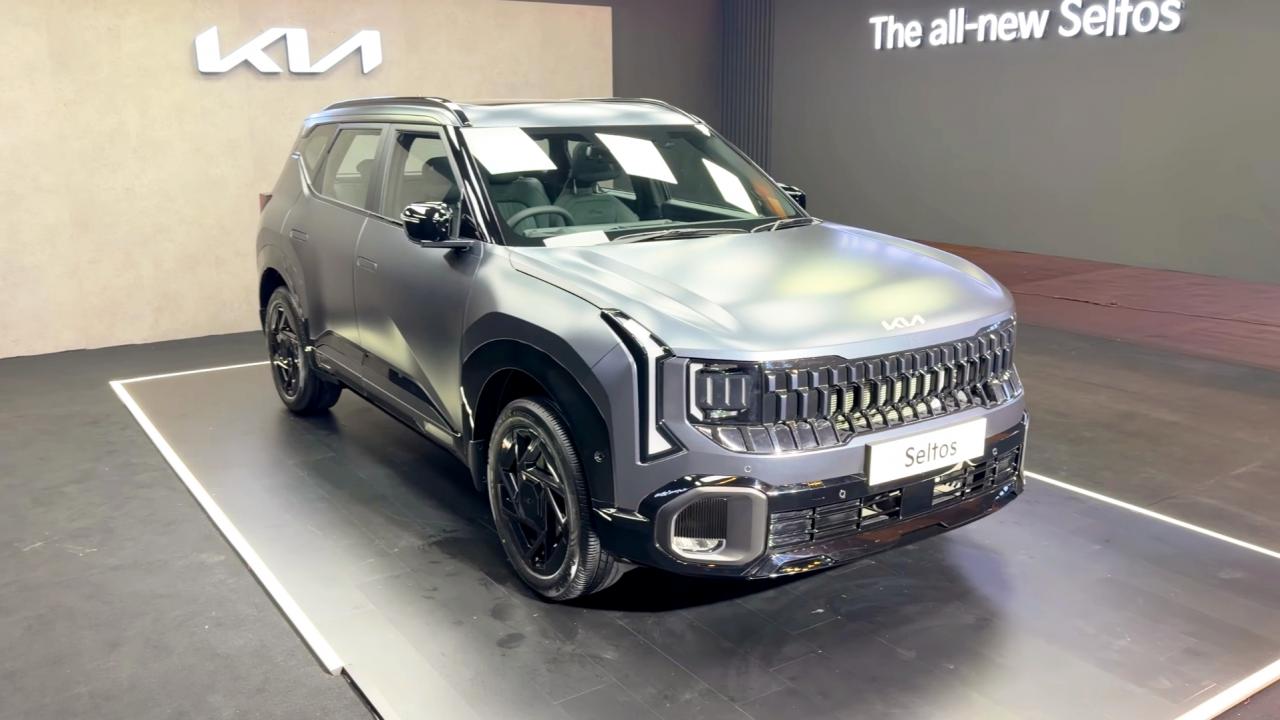 Дилеры пошли на отчаянный шаг: огромная партия кроссоверов Kia пересекла границу ради демпинга — Правда.Ру