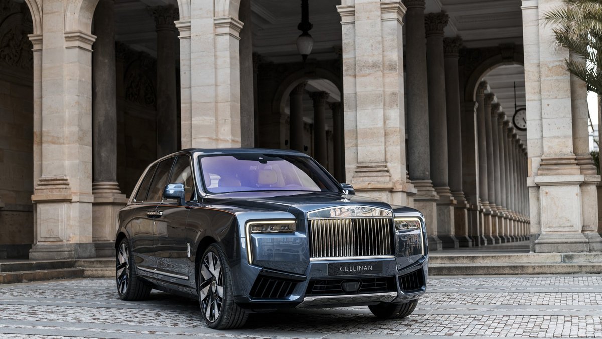 Продажи люксовых автомобилей в России в сентябре снизились на 17,5% — Авто Mail