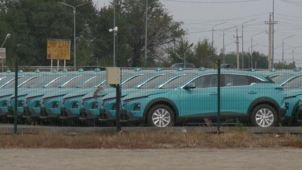 236,9 тысяч автомобилей завезли в Казахстан за год — 24.kz