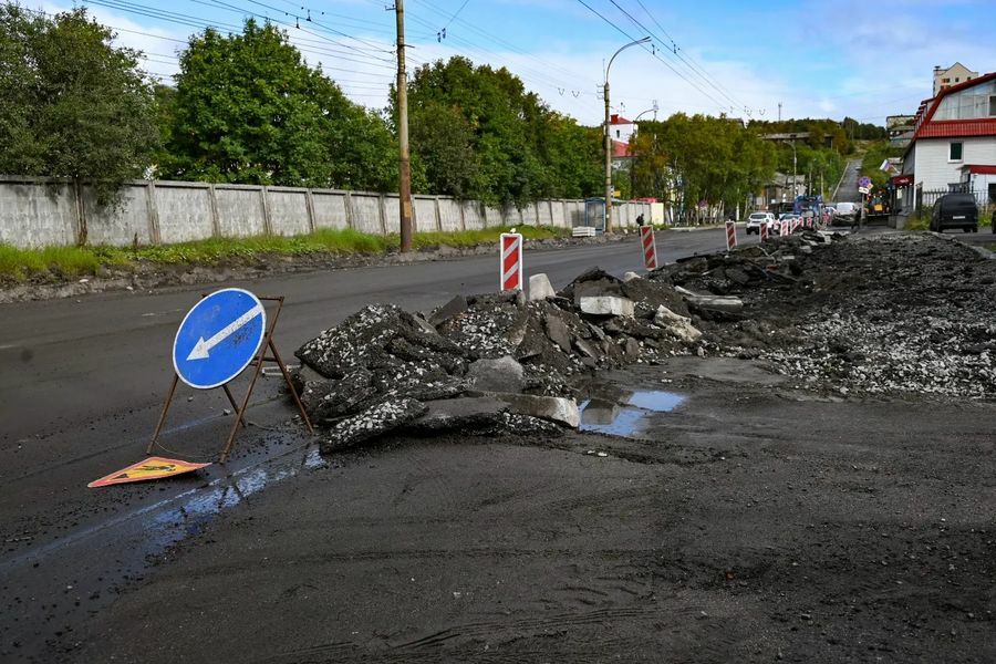 Подрядчики приступили к дорожному ремонту на улицах Академика Павлова и Радищева в Мурманске — www.mvestnik.ru
