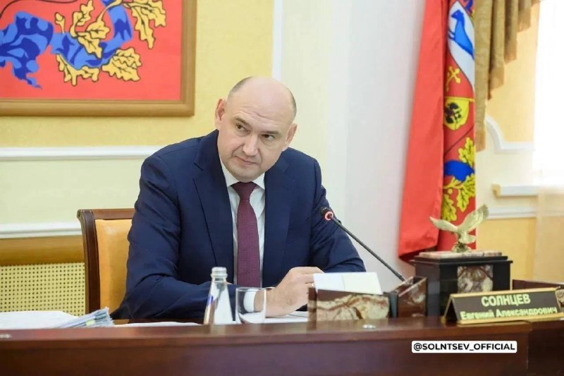 На заправках Оренбуржья ввели поочередную заправку по номерам машин и лимиты на бензин — Oren.Ru