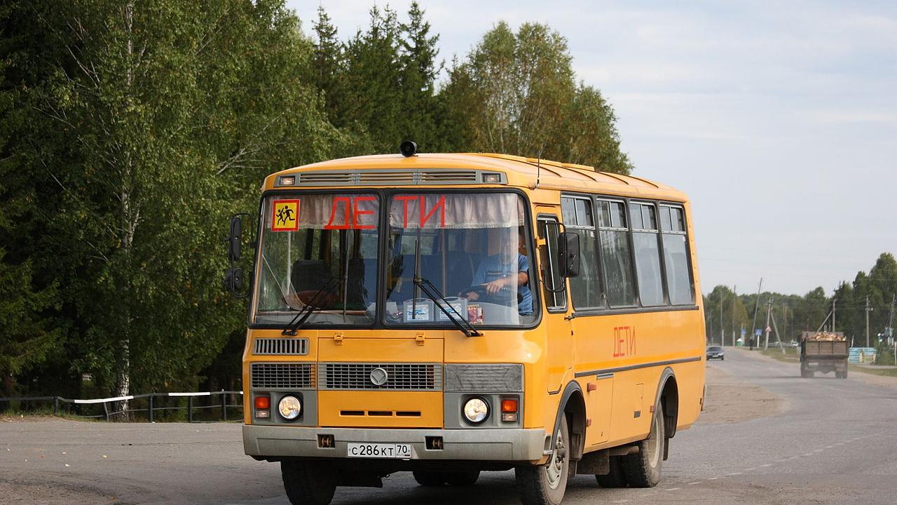 В Хакасии создали месячный запас топлива для школьных автобусов — Правда.Ру