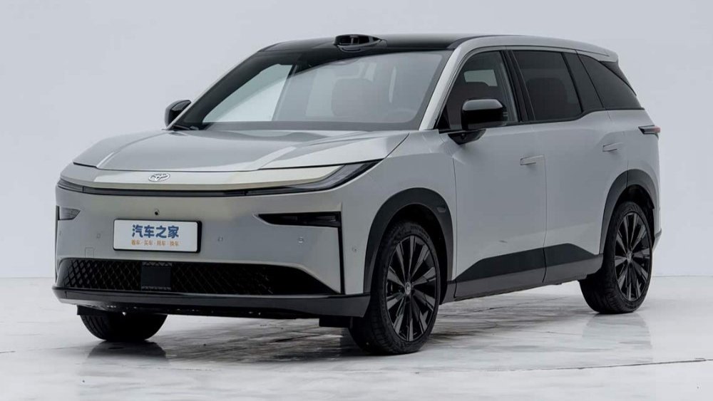 В России начнутся продажи Toyota bZ3X c гарантией: сколько стоит кроссовер — ВФокусе Mail